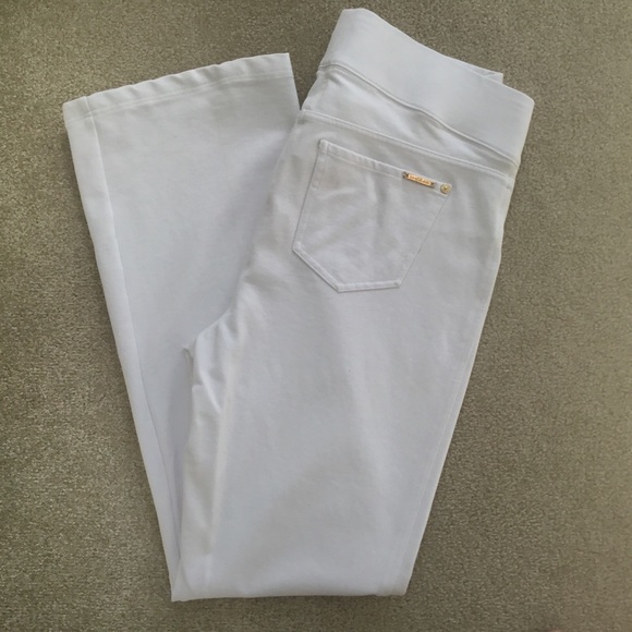 Peter Nygard Denim - Nygard | Women’s pants, size large, boot cut, stretch fabric, NWOT, white.